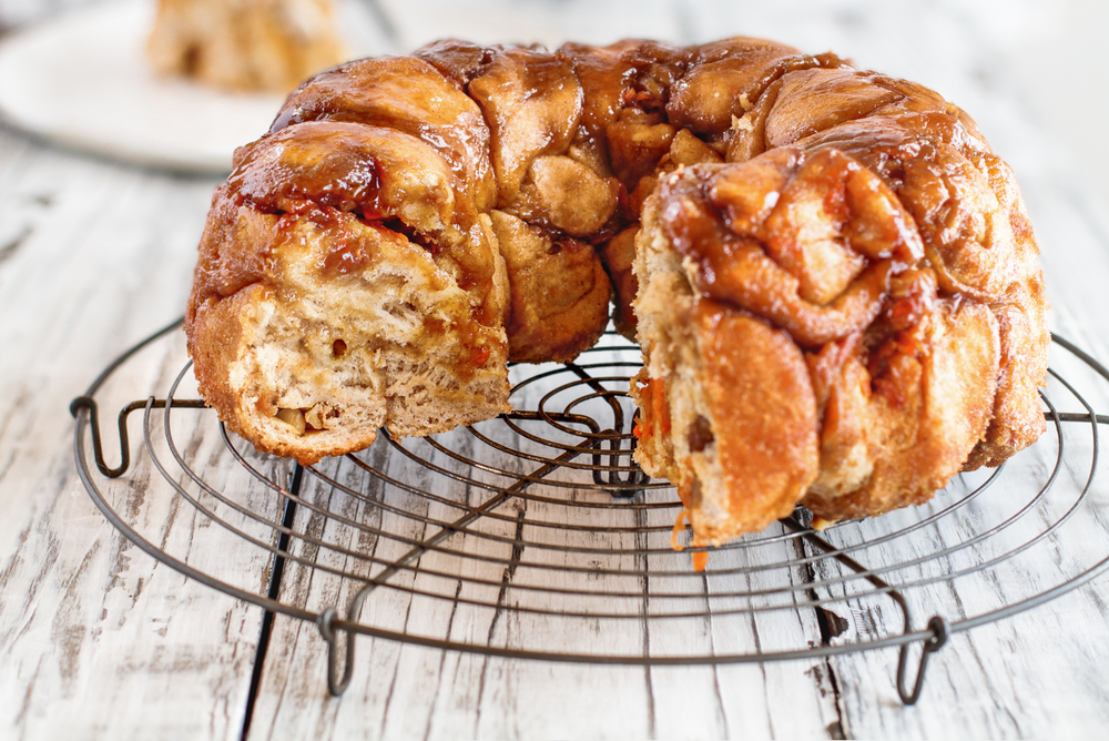 Simple Baking Recipes: Carrot Cake Monkey Bread